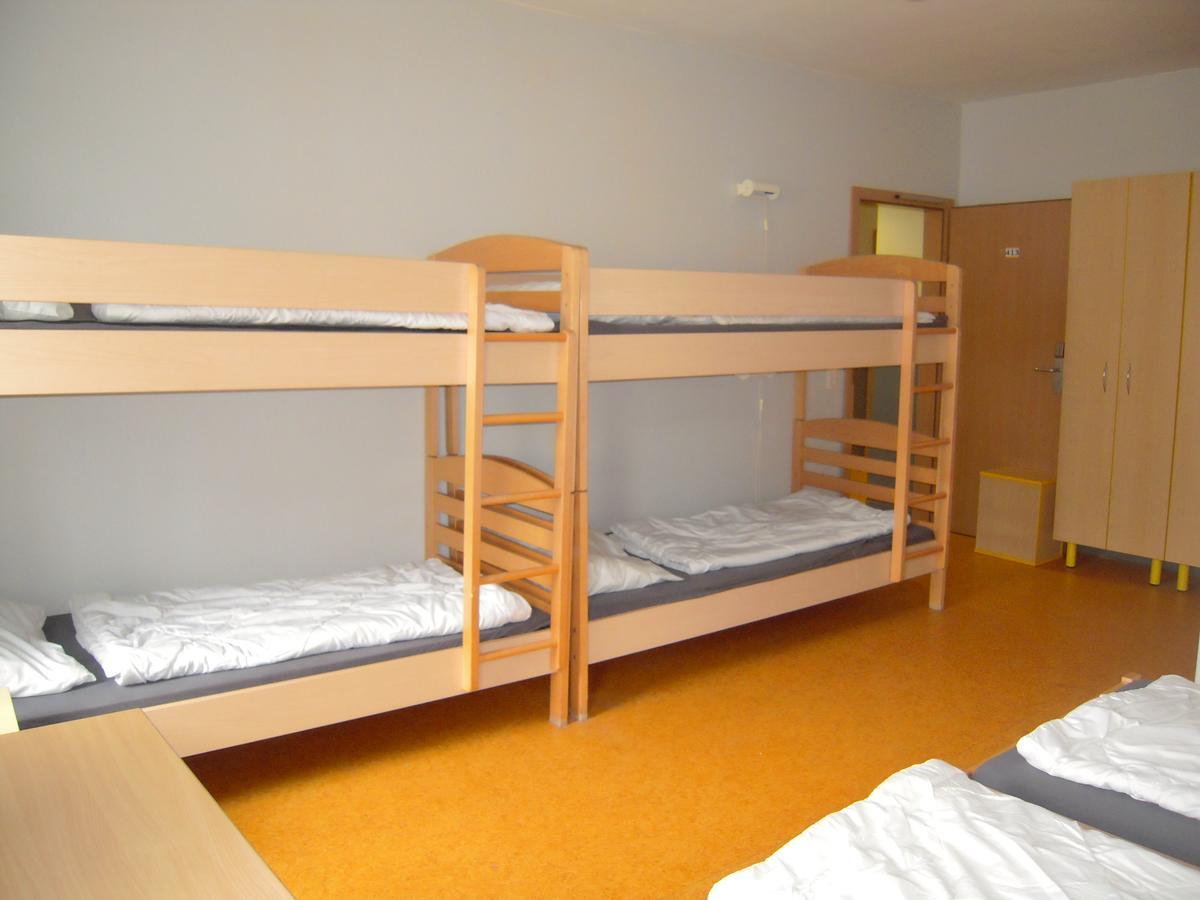 Happy Go Lucky Hotel + Hostel Schoneberg Berlin Exterior photo
