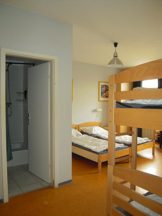 Happy Go Lucky Hotel + Hostel Schoneberg Berlin Exterior photo